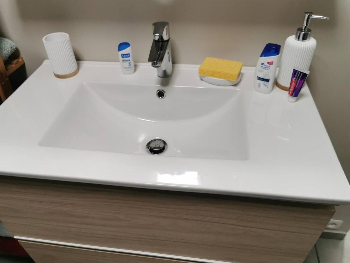 L'Aiscal Appart-Hotel 6 Personnes Calais Bagian luar foto