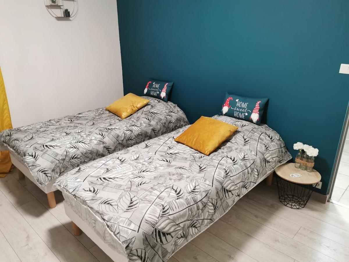 L'Aiscal Appart-Hotel 6 Personnes Calais Bagian luar foto